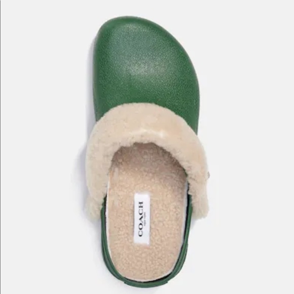 Lola Clog - Picture 3 of 5